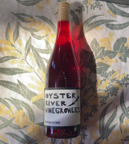2022 Oyster River Red from Oyster River Winegrowers Vinoshipper