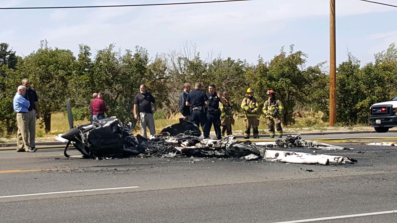 Roy plane crash into car 'a violent scene, but everybody is OK,' police