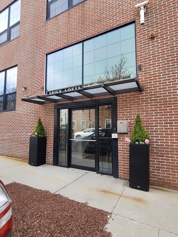 141 West 2nd St 108, Boston, MA 02127 is now new to the market