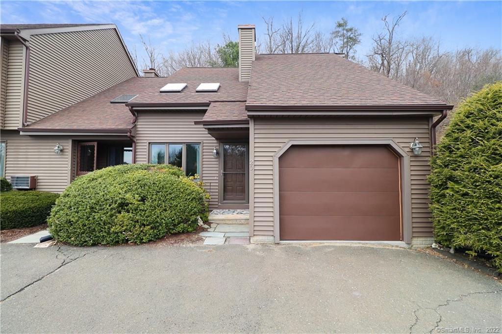 20 Twin Oaks 20, New Milford, CT 06776 is now new to the market