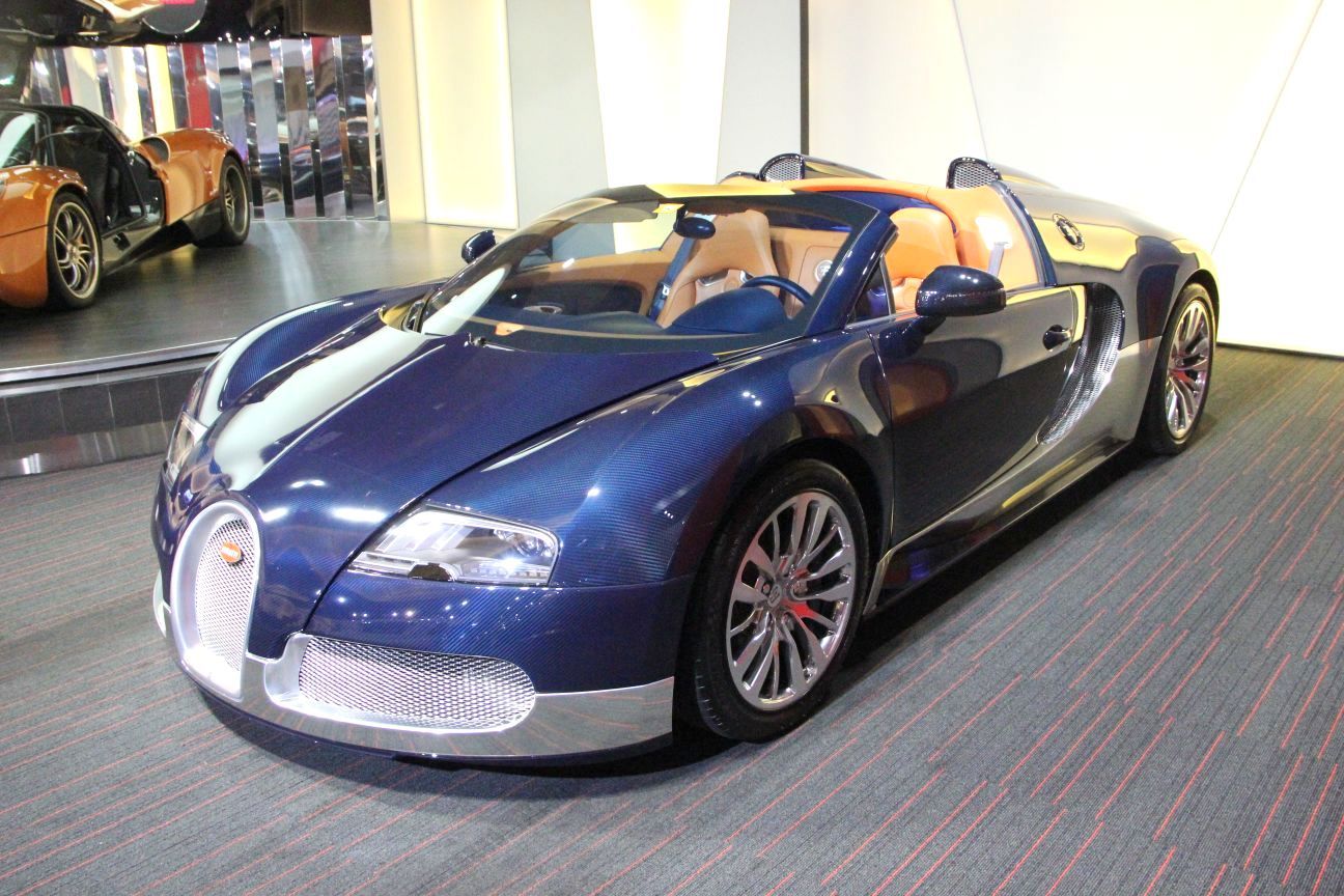 Blue Carbon Fibre and Silver Bugatti Veyron Grand Sport For Sale in Dubai GTspirit