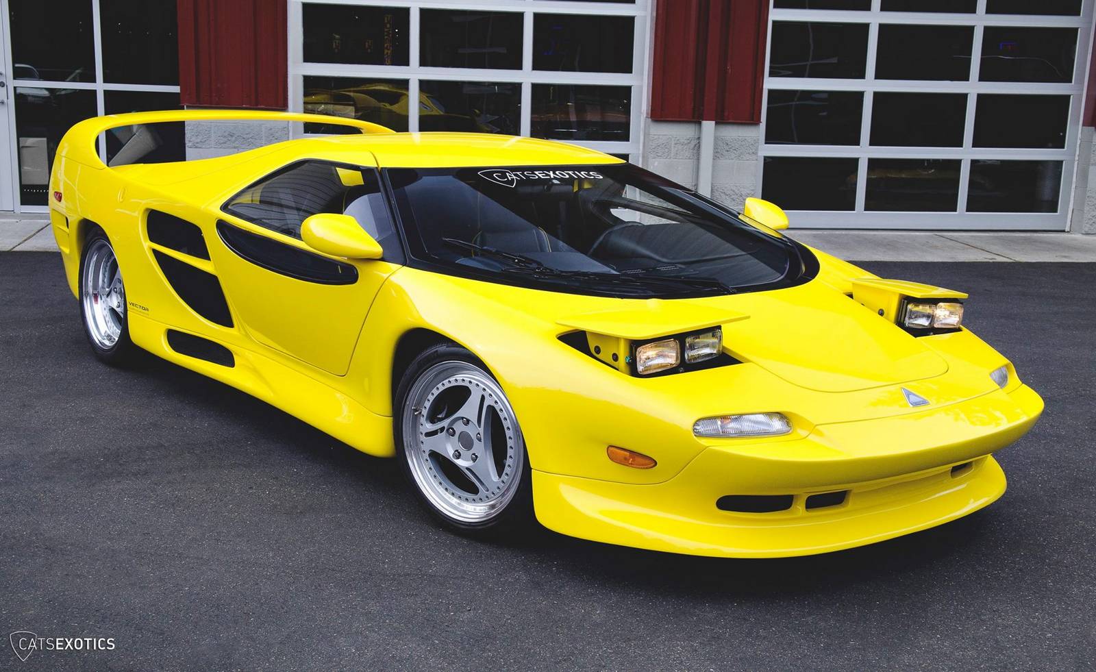 Rare Vector M12 For Sale at Cats Exotics GTspirit