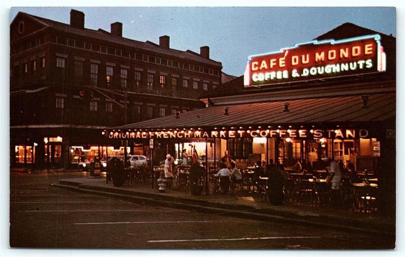 Postcard LA New Orleans Cafe Du Monde Coffee Doughnuts French Market