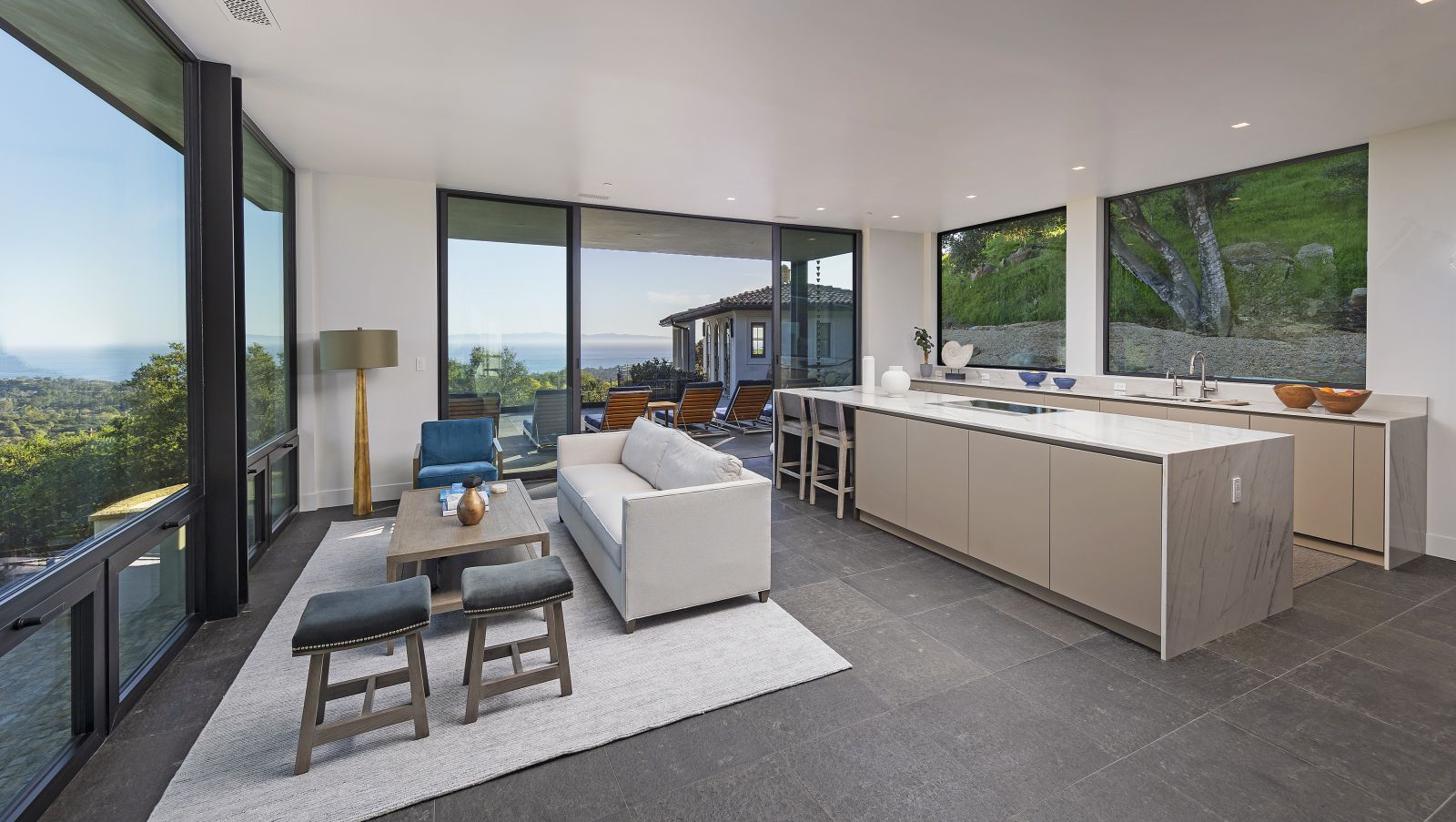 843parkhilllanemontecitoca93108 Listing Agent Cristal Clarke