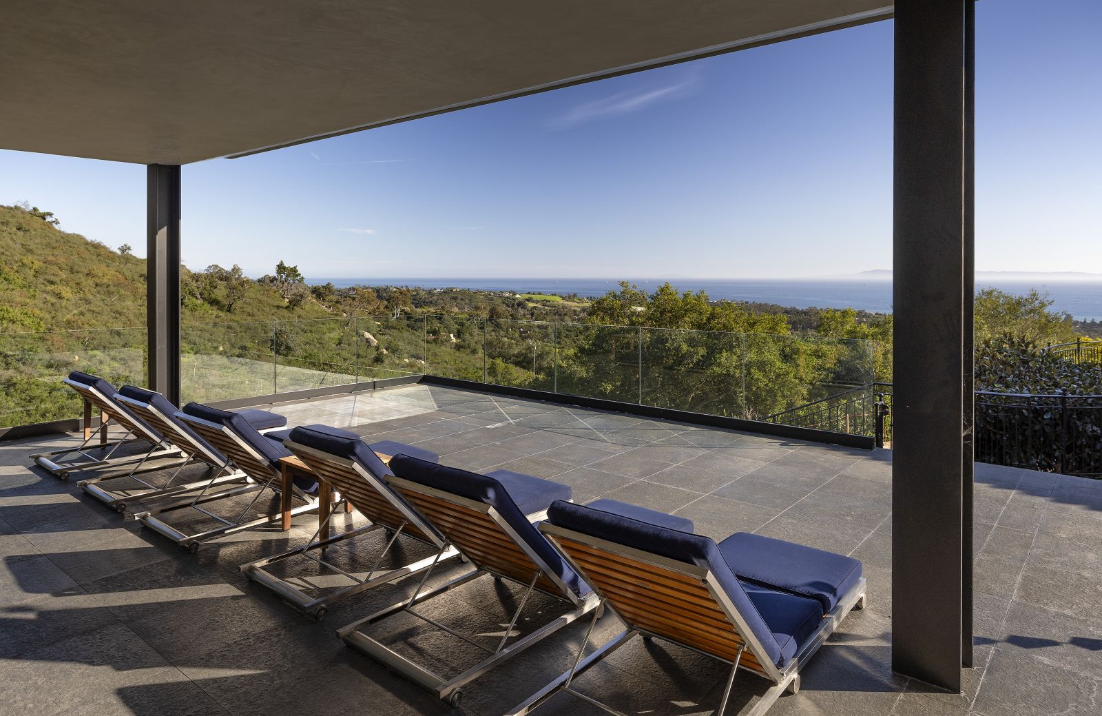 843parkhilllanemontecitoca93108 Listing Agent Cristal Clarke