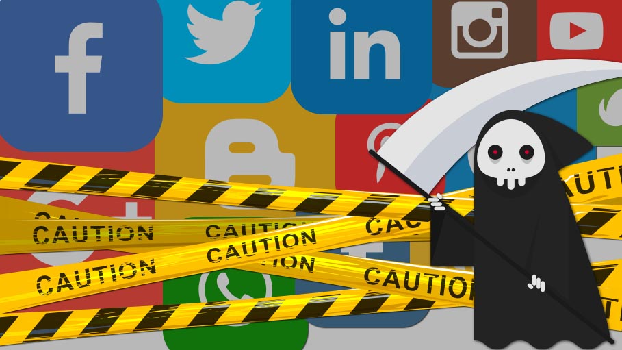 Be Aware of these Social Media Risks A Quick Insight