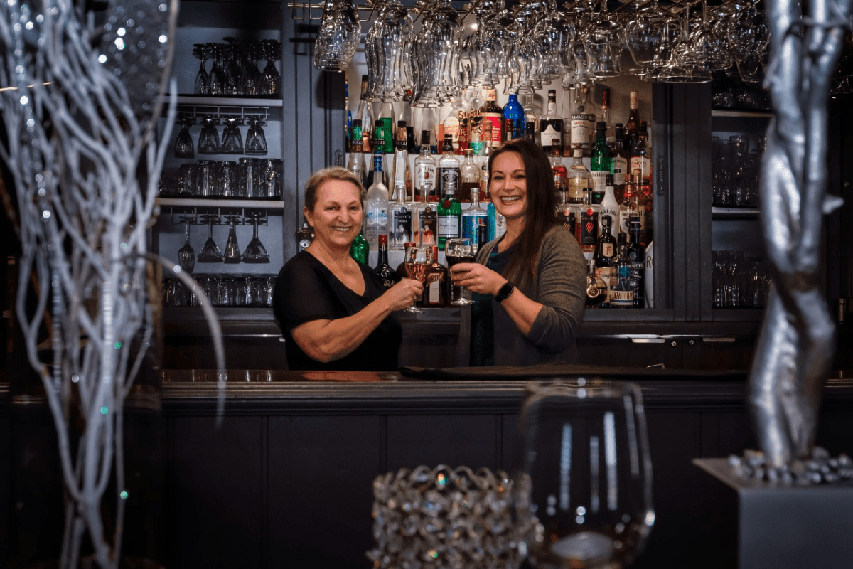 Olive’s Casual Cuisine local