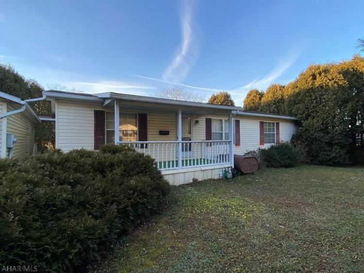 1012 Oxford Road, Altoona, PA 16602