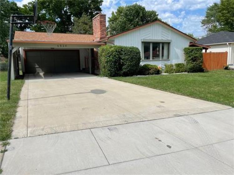 6524 SW 28th Tr, Topeka, KS 66614