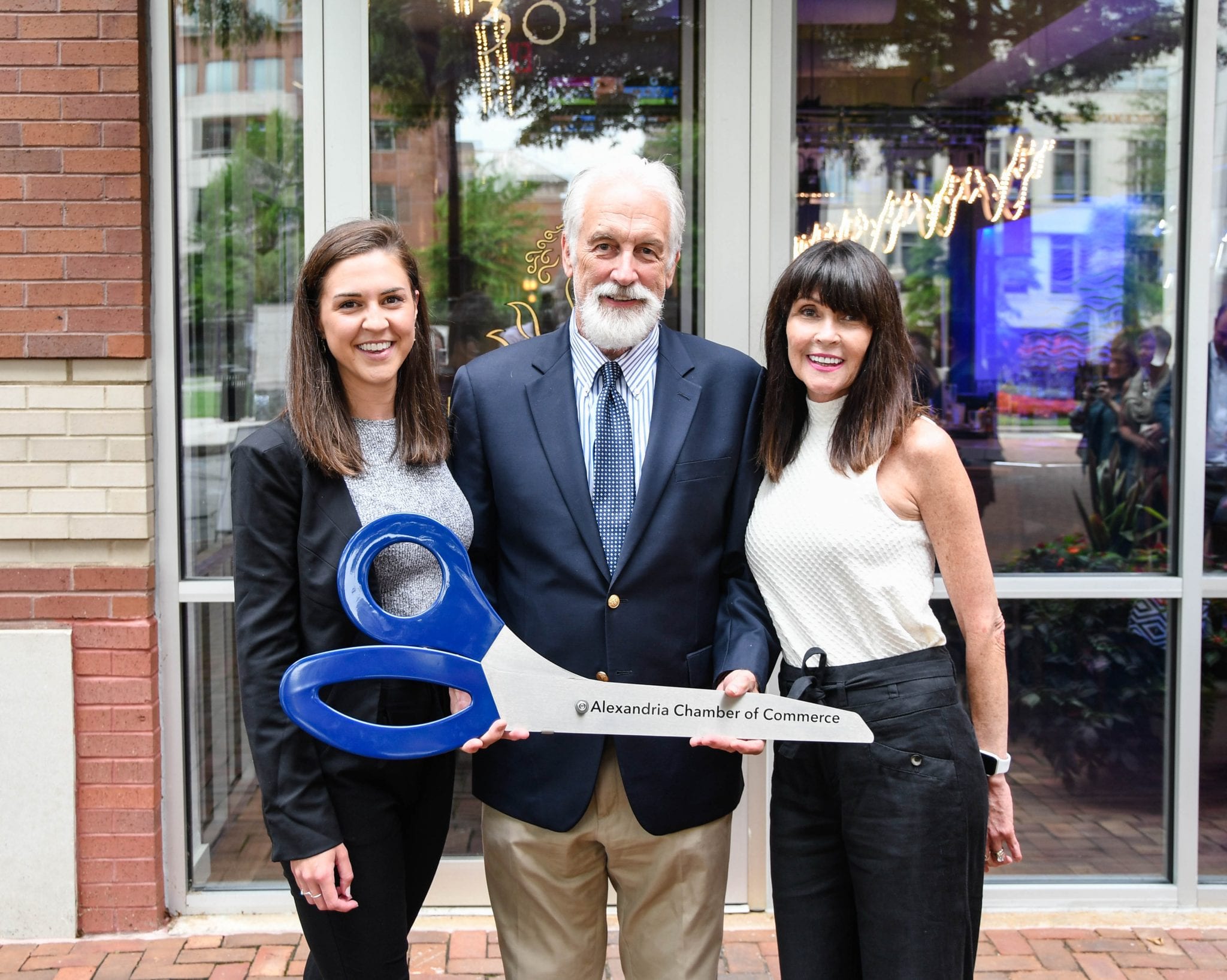 Ribbon Cut! Whiskey & Oyster Officially Opens its Doors to Alexandria