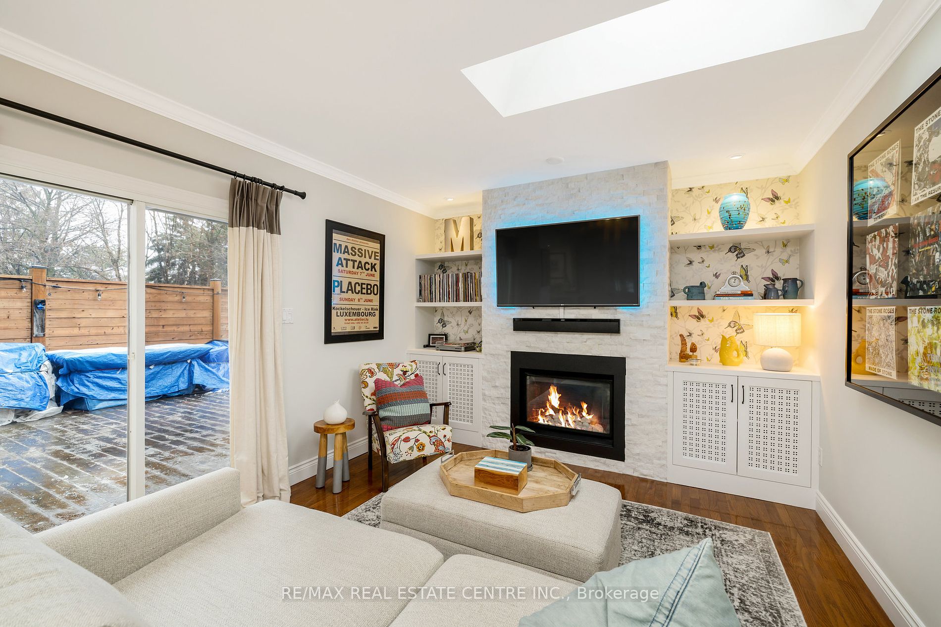 5052 Brady Ave Burlington 1,139,000 • IVANRE