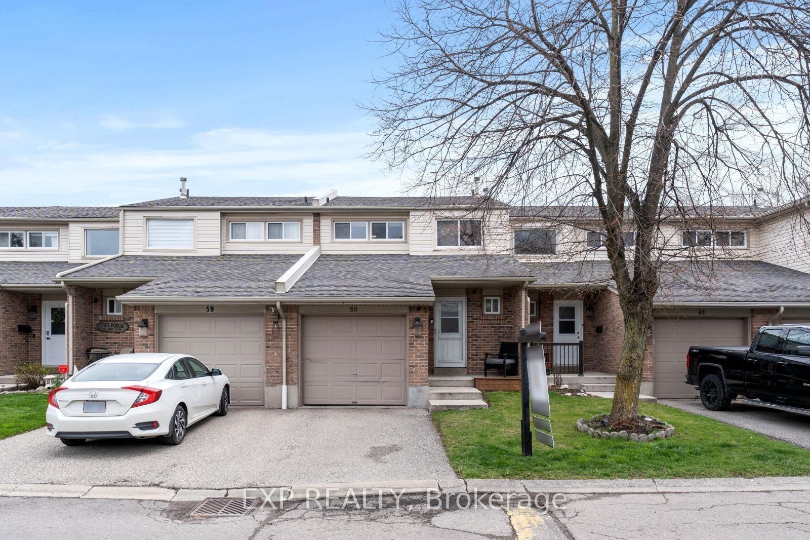 60 2670 Battleford Rd Mississauga 699,000 • UnityRE