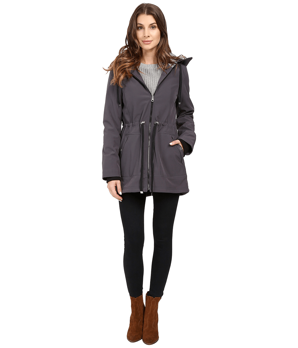 7 CrueltyFree Snow Clothes Your Winter Wardrobe Needs