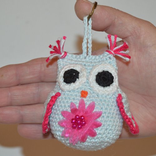 Porte clés chouette au crochet amigurumi - Un grand marché
