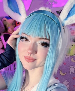 Buy Shae Kitty a Coffee. ko-fi.com/shaekitty - Ko-fi ️ Where creators