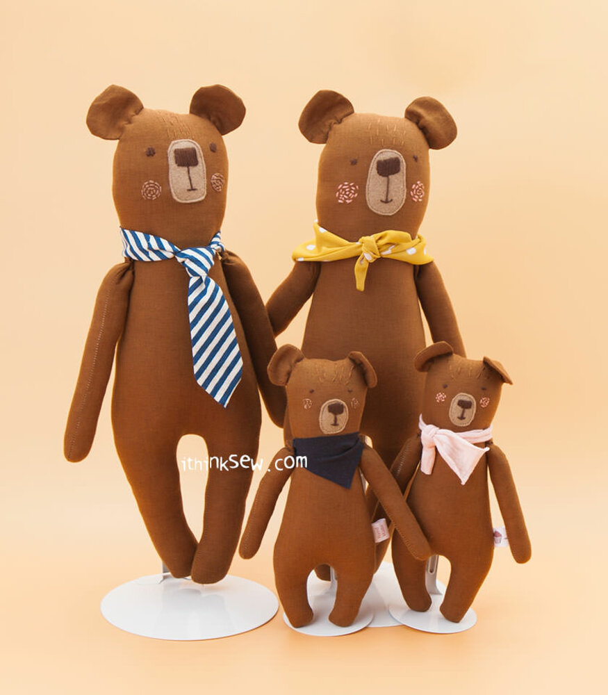 Bear Family Dolls PDF Pattern (2480)