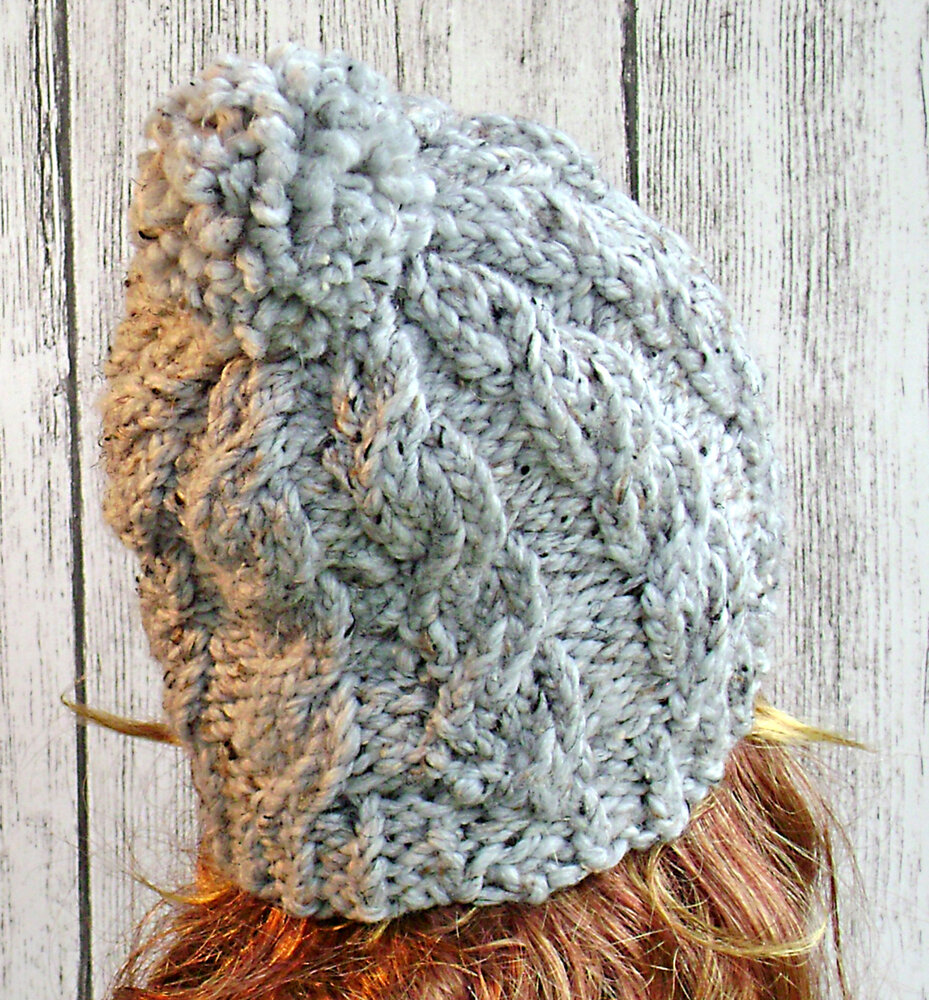 Twisted Cables Knit Pattern Women's Hat