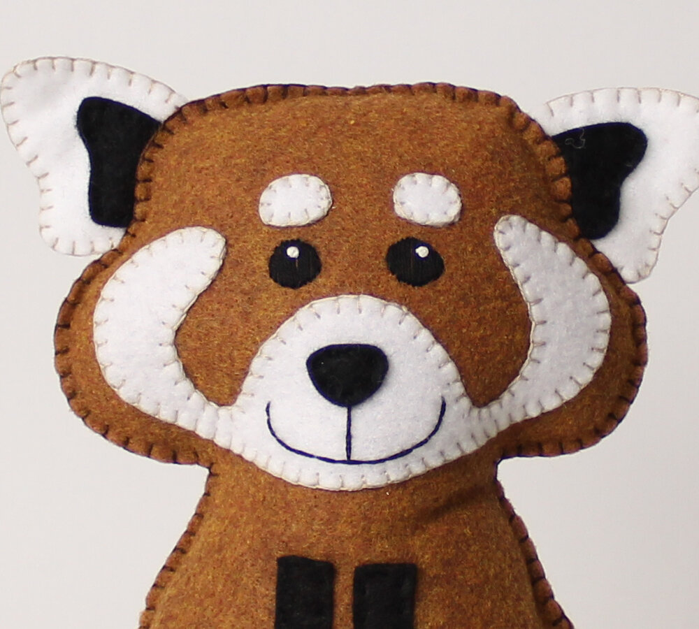 Red Panda Felt HandSewing Pattern