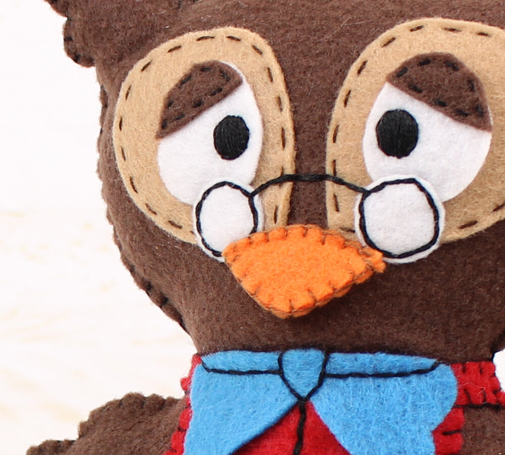 Professor Owl Felt Hand Sewing Pattern