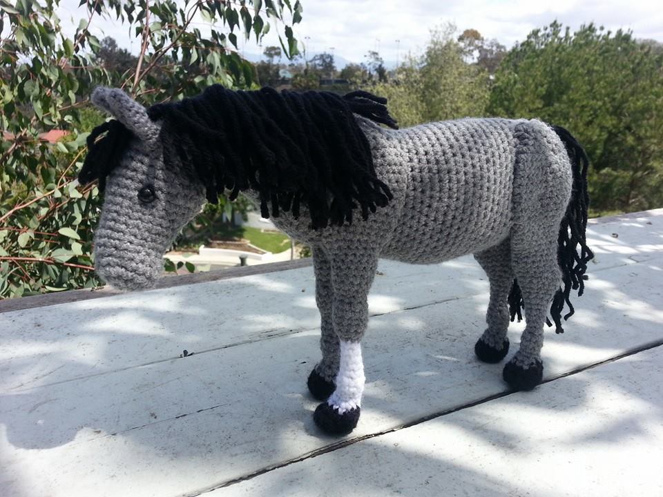 Horse Amigurumi Crochet Pattern + Tutorial Advanced Crochet