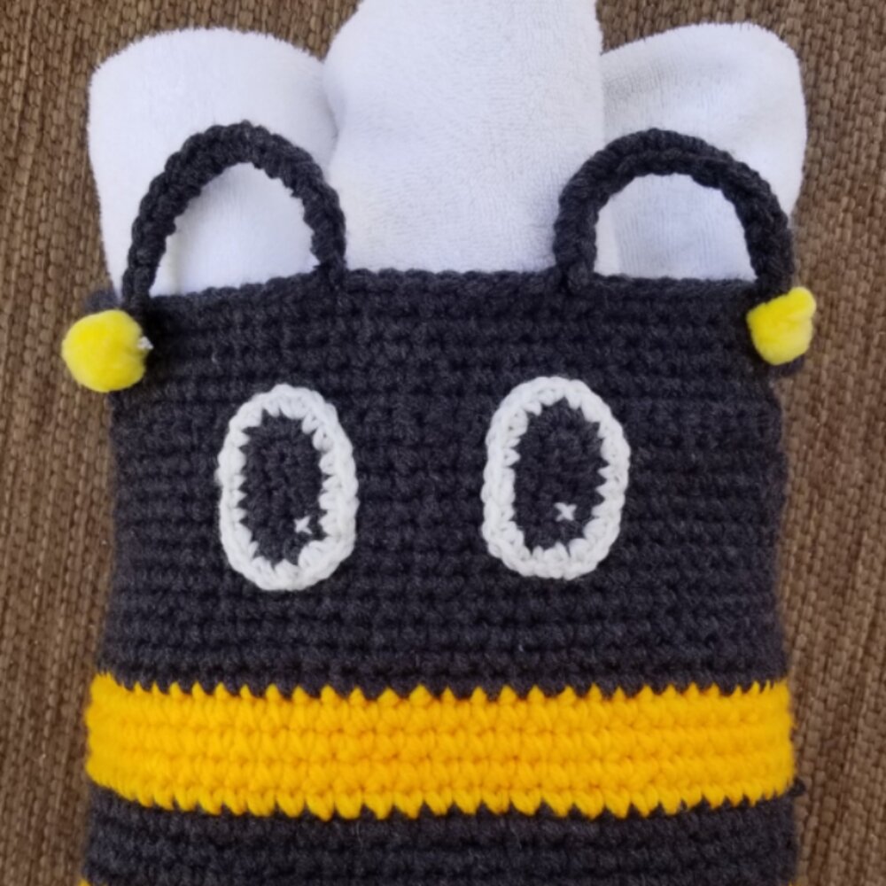 Bumble Bee Storage Basket 10" x 11"