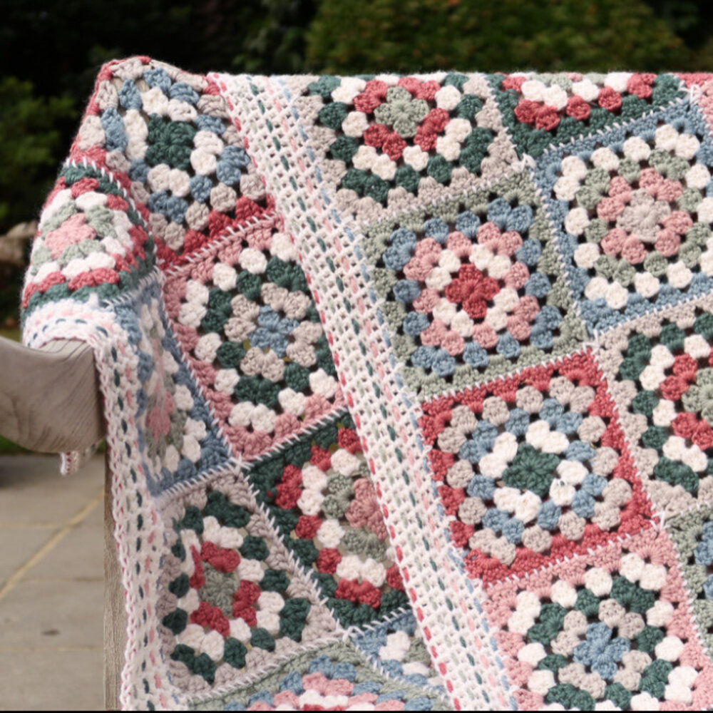 Adelie Granny Square Baby Blanket Crochet Pattern