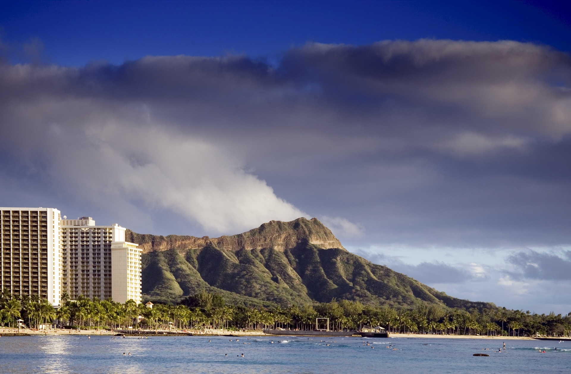 Volcano,cone,tuff,diamond head,honolulu free image from