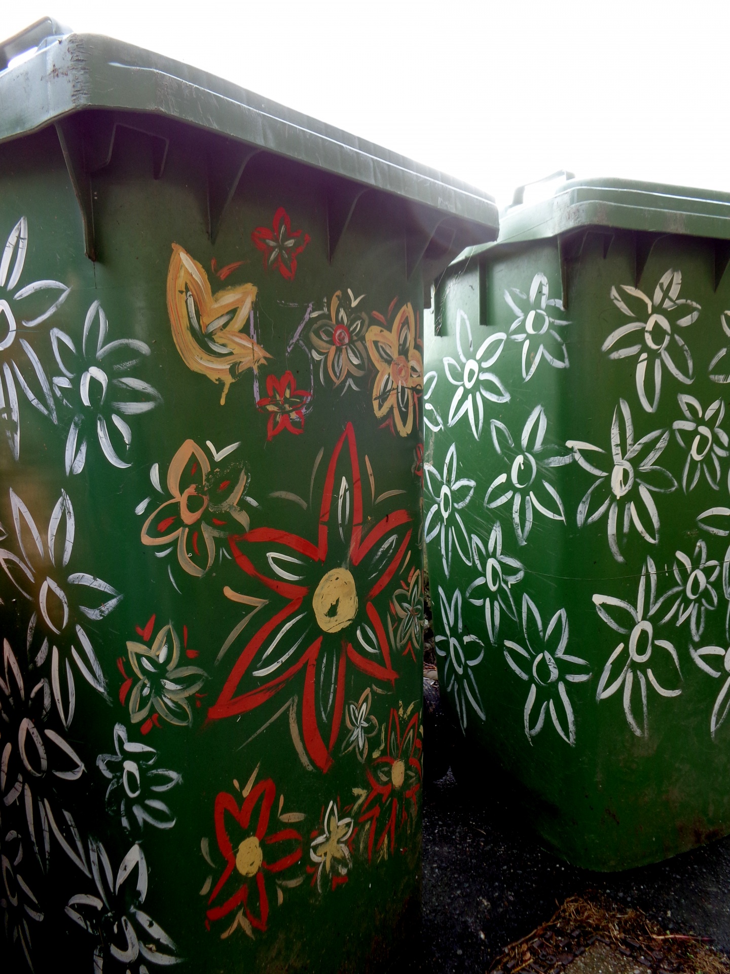 Edit free photo of Photo,photograph,flowers,painted,bins