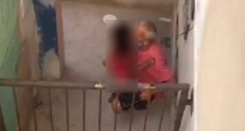 Idoso é filmado estuprando uma criança de seis anos; imagens chocantes!