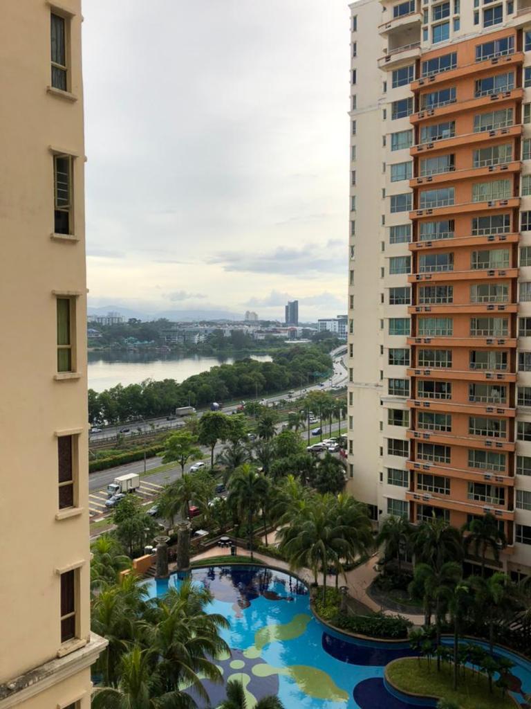 Condominium East Lake Seri Kembangan Sinland Real Estate