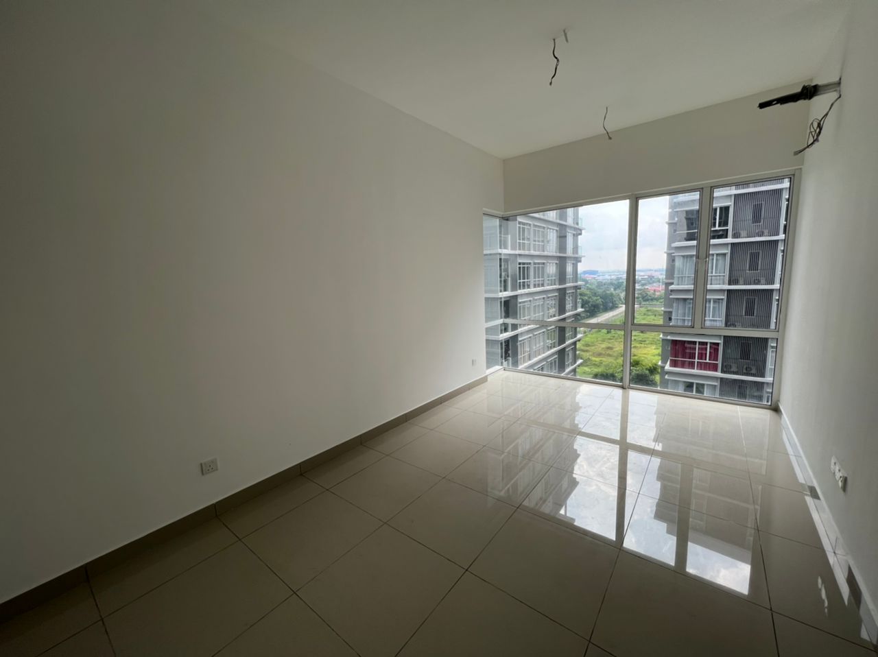 Condominium Amverton Greens Bukit Kemuning Golf & Country Resort Kota