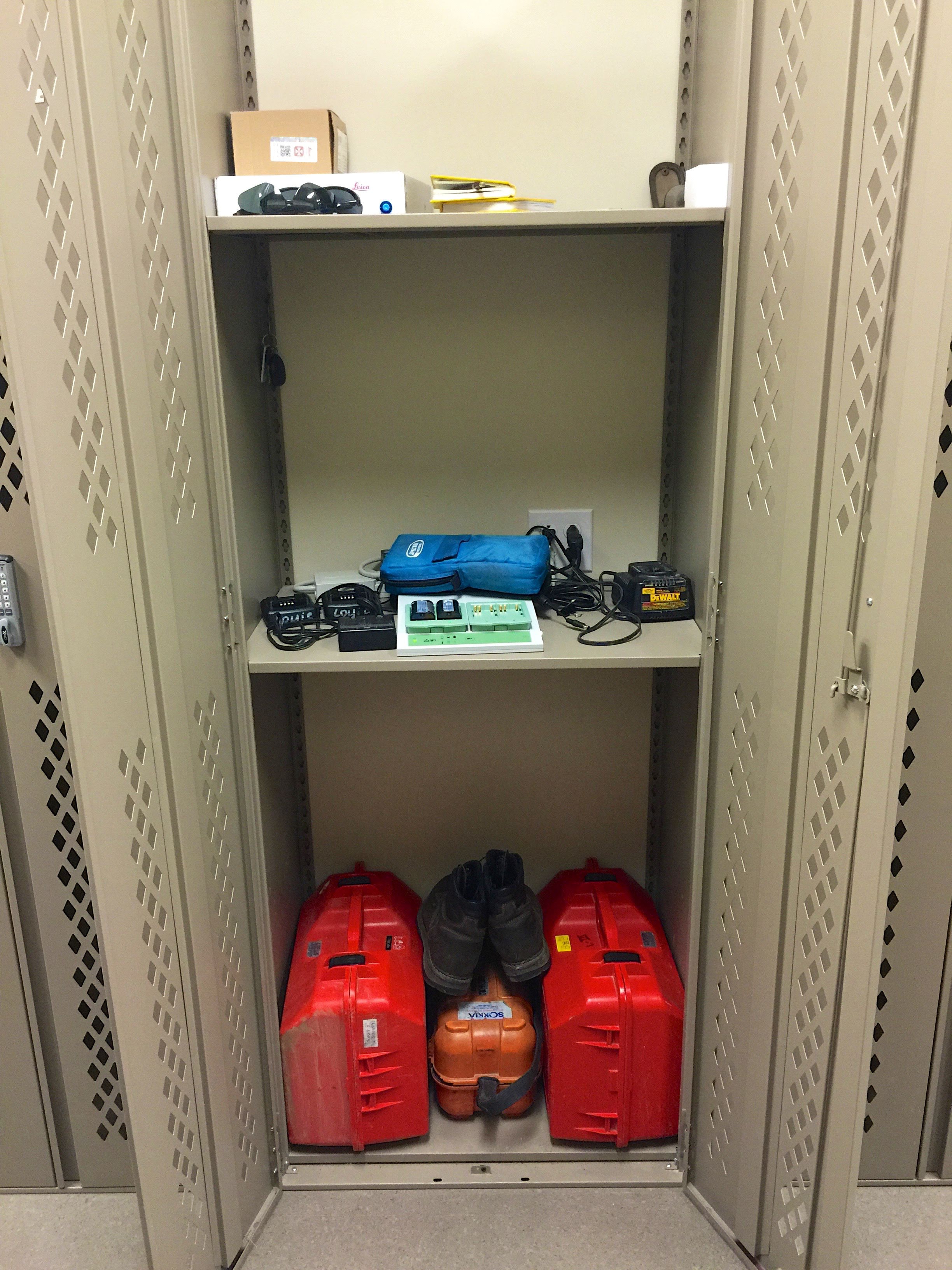 Lockers TAB Storage Solutions