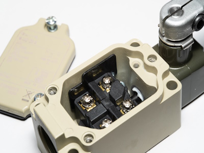A Comprehensive Guide to Limit Switches | Tameson.com