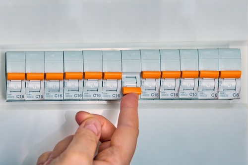 How to Replace a Circuit Breaker | Tameson.com