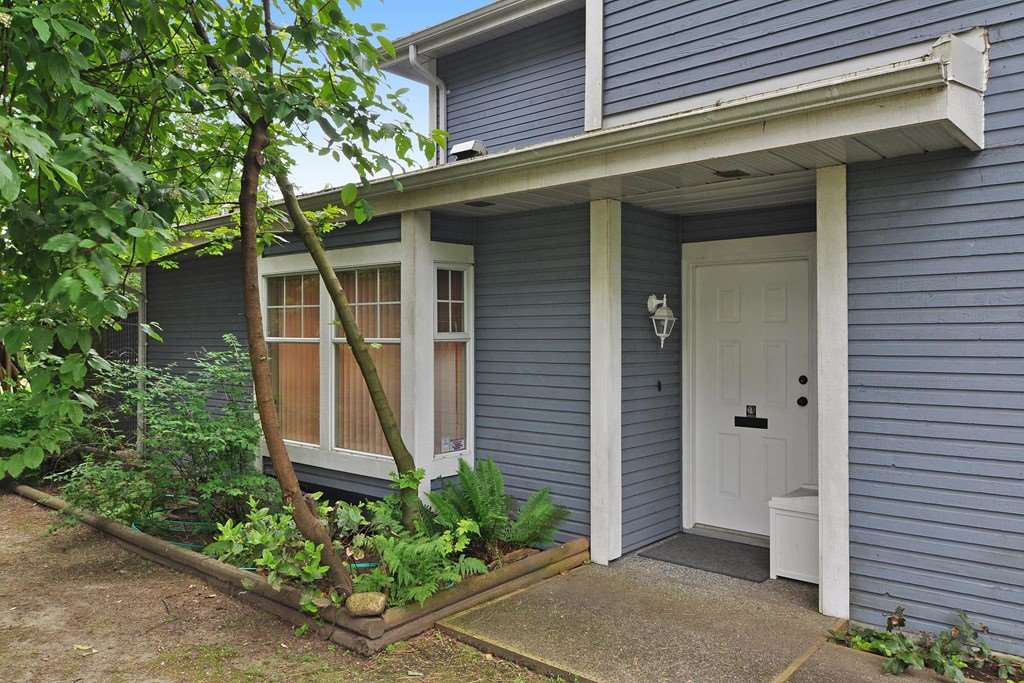 Eagle Ridge CQ Townhouse for sale 3 bedroom 1,688 sq.ft. (Listed 2017
