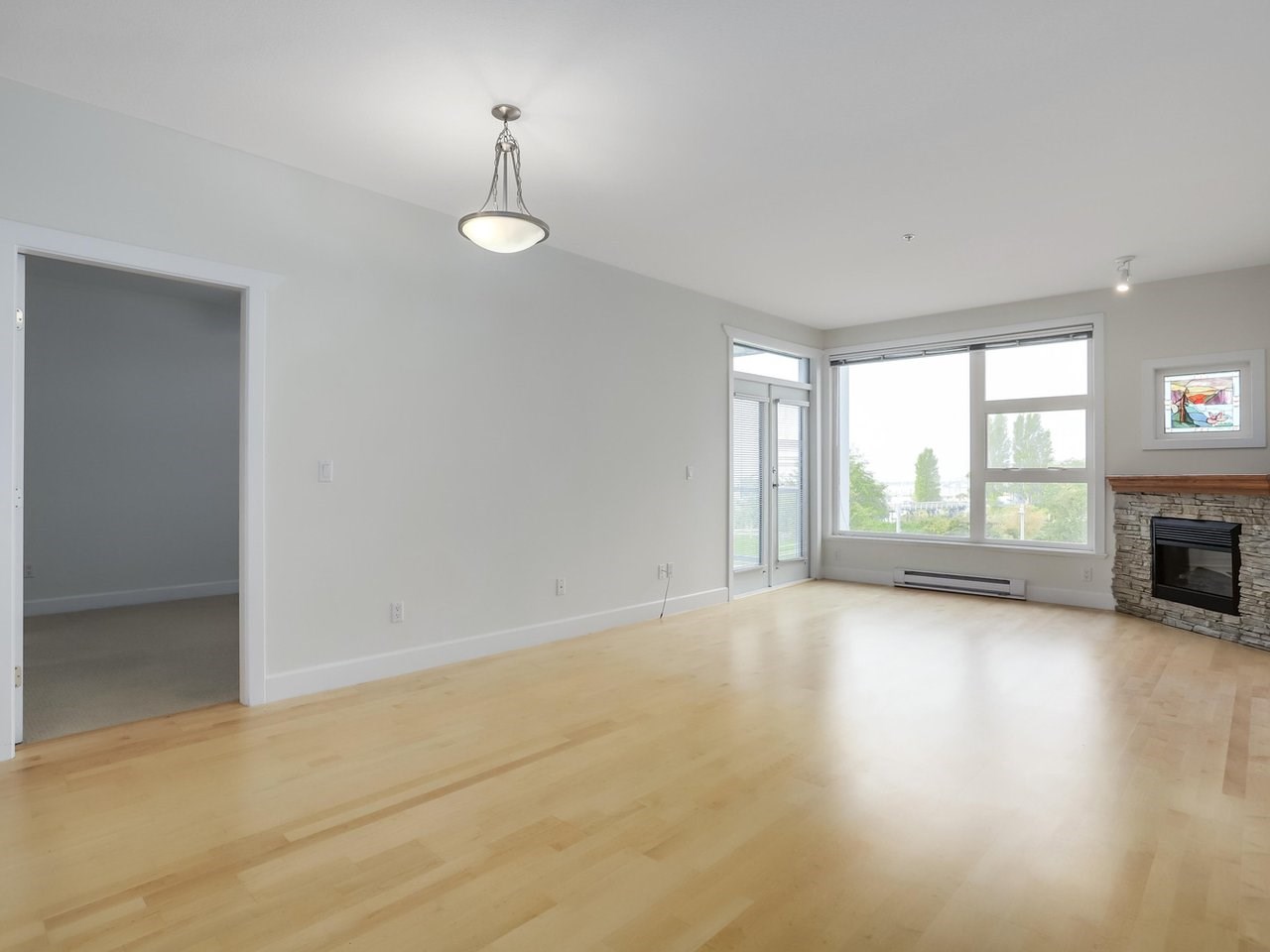 Steveston South Condo for sale Copper Sky West 2 bedroom 1,085 sq.ft