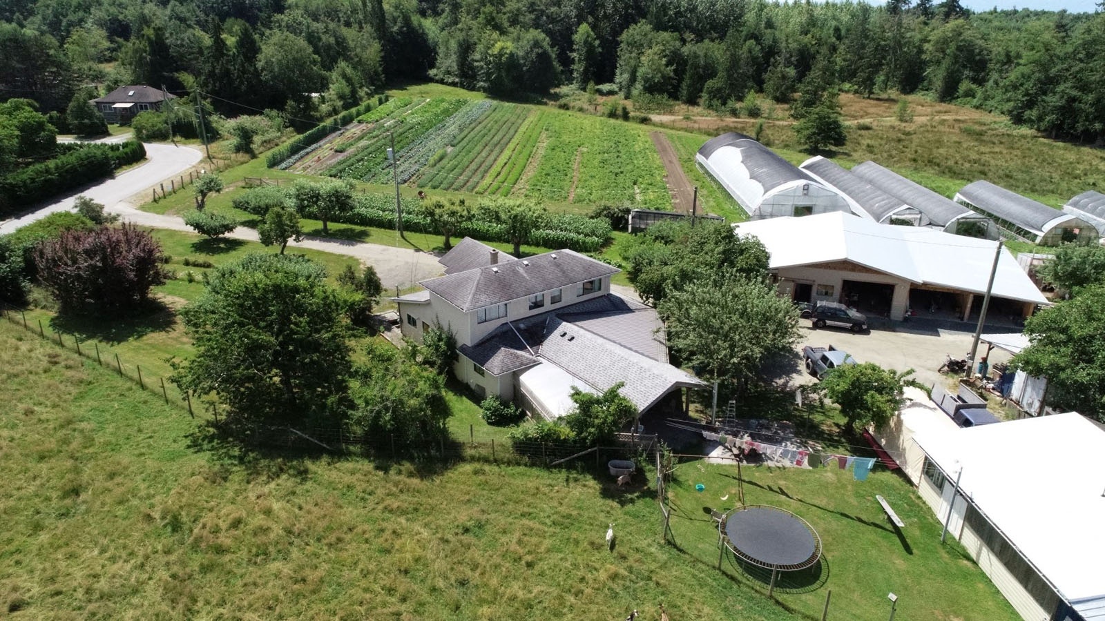 Powell River Farm, Acreage for sale 5 bedroom 2,549 sq.ft. (Listed