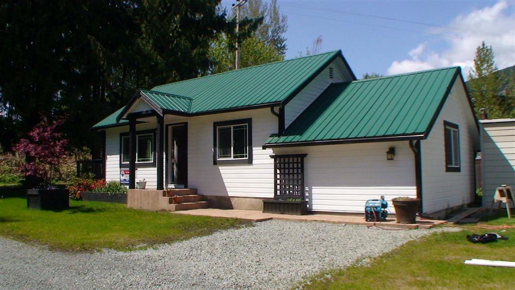 Cowichan River Riverfront, Dock 2 bedroom