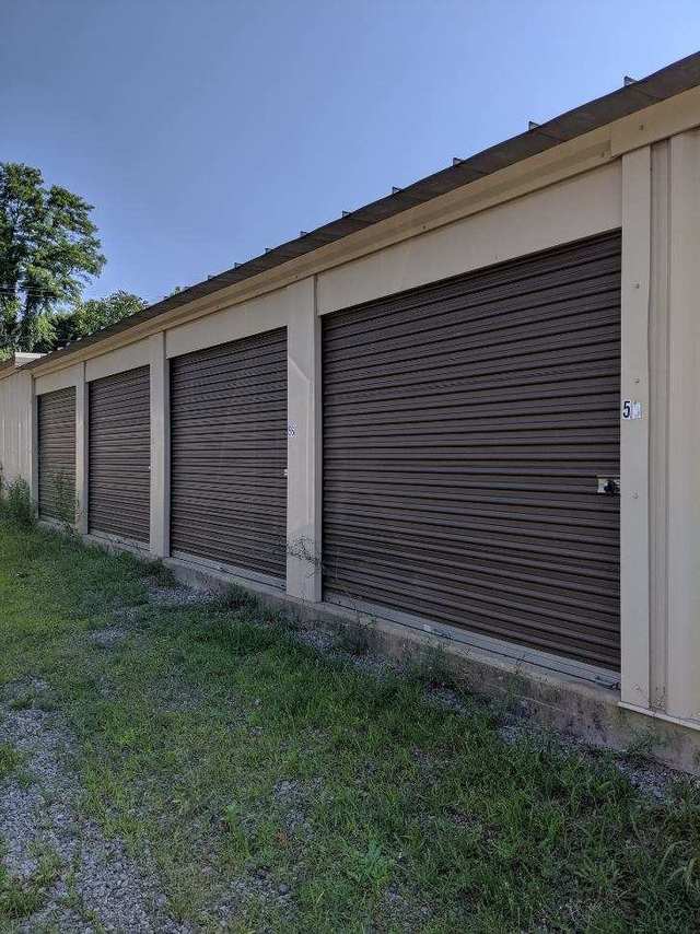 Cascade Storage Self Storage Facility in New Castle PA