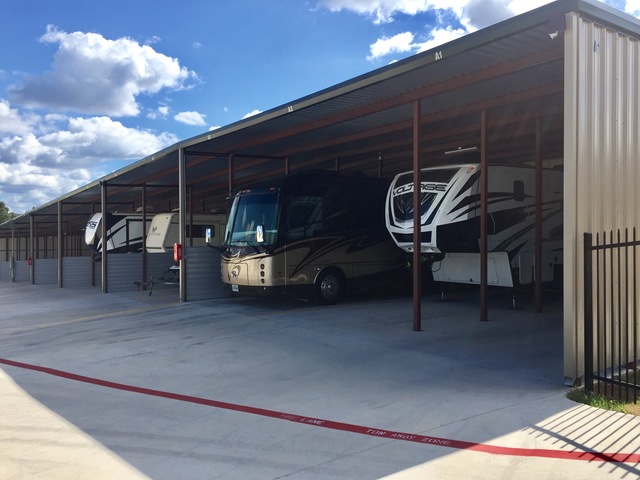 Austin Lakeside Boat & RV Storage RV Storage Spicewood TX