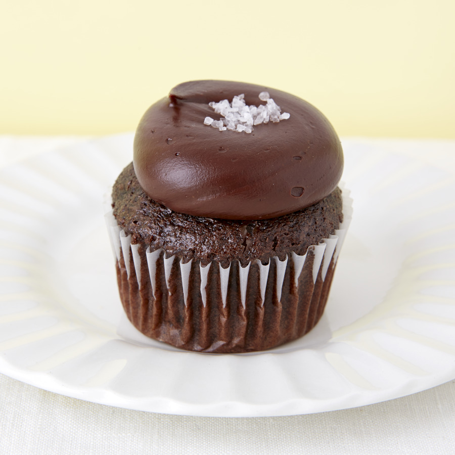 Salted Caramel Cupcake Empire Cake