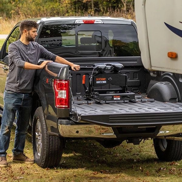 Tips for 5th Wheel Hitch Maintenance