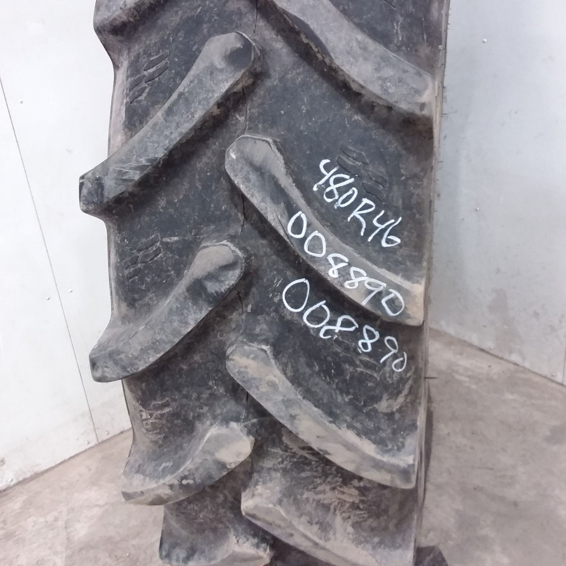 Used480/80R46 Alliance 846 Farm Pro II 85 Series R1W Agricultural