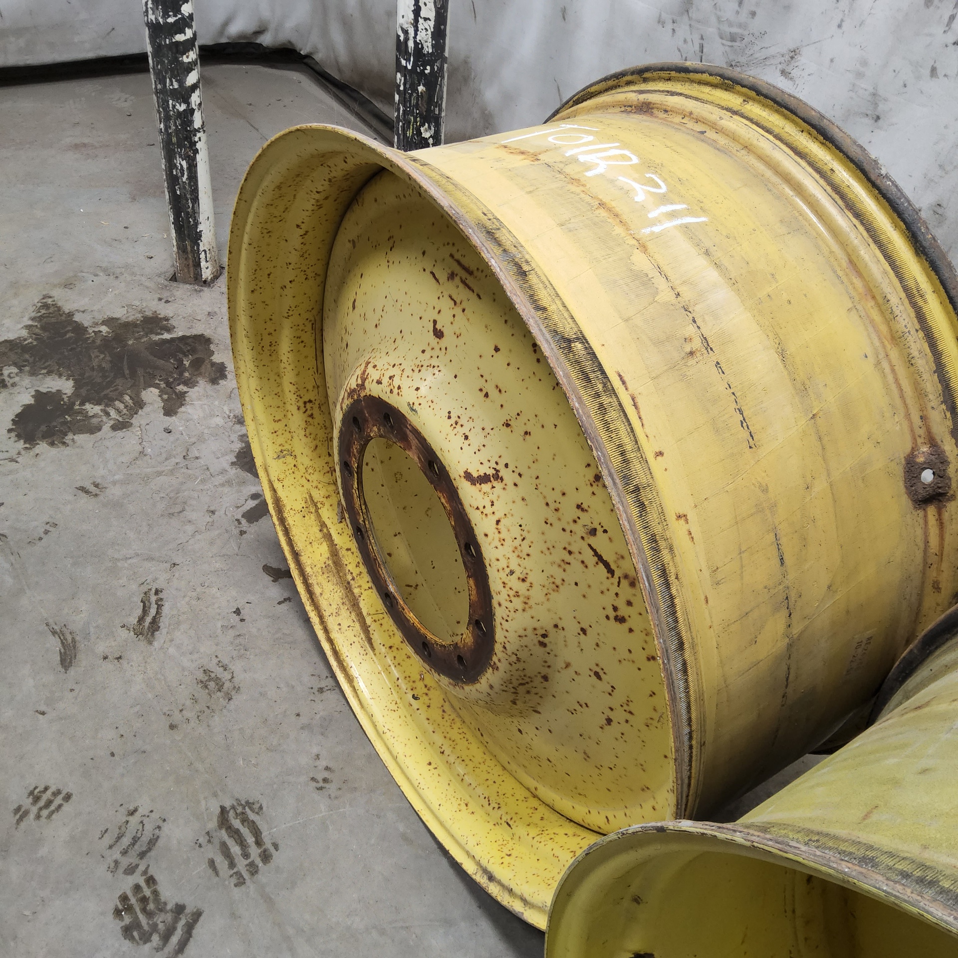 Used18"W x 38"D Formed Plate Finished Wheels for Sales NTS Tire