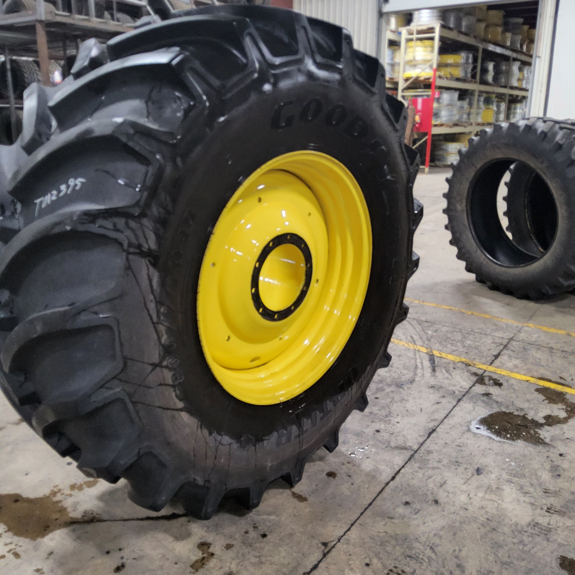 Used800/70R38 Goodyear Farm Optitrac R1W on Agriculture Tire/Wheel