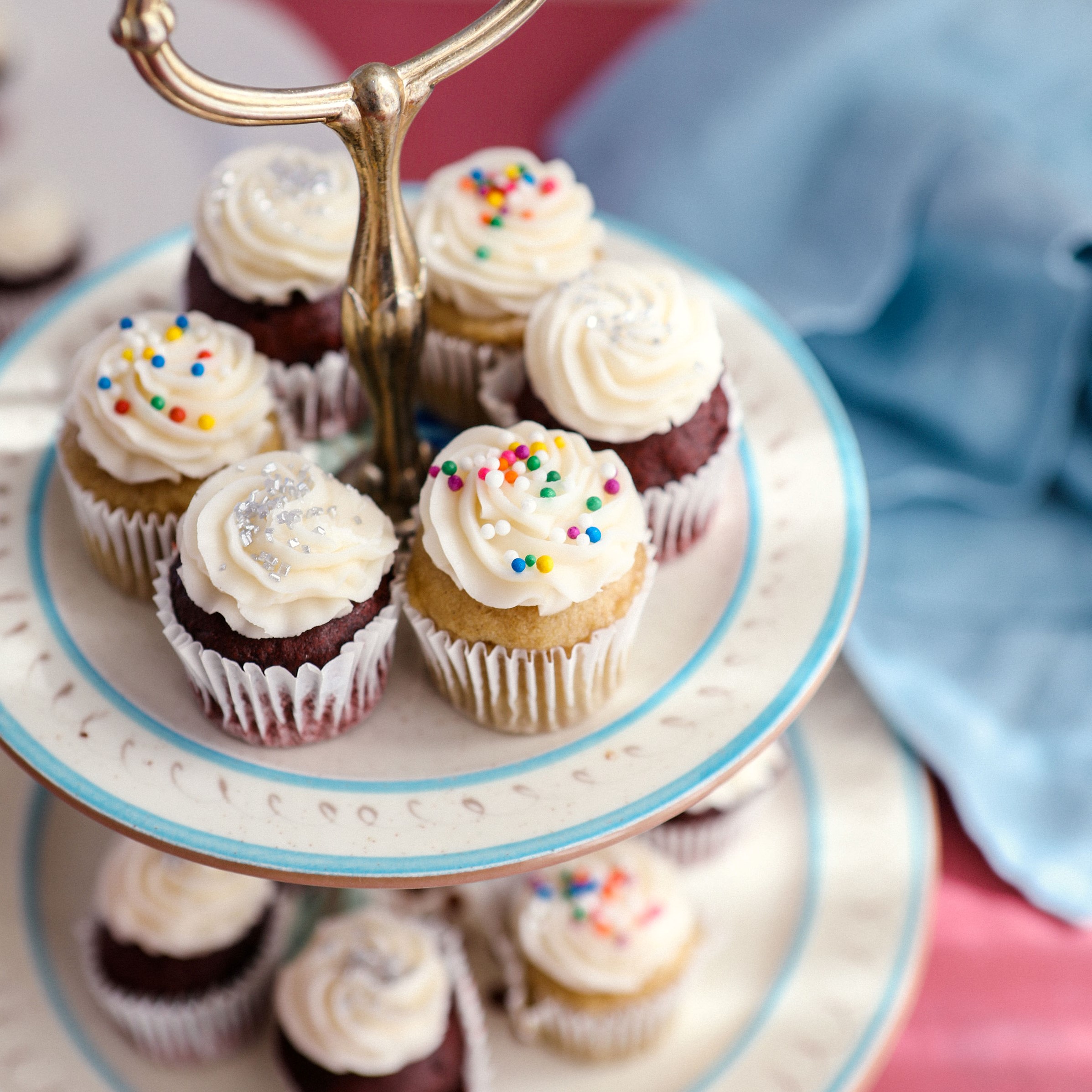 Mini Cupcake Strawberry Blonde Bakery