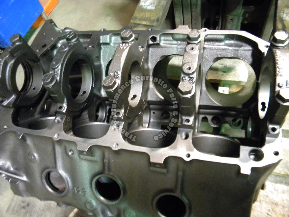 1969 Pontiac 9792968 YH Block 428 CID Dated E 21 9 .020 Cleaned, Maged