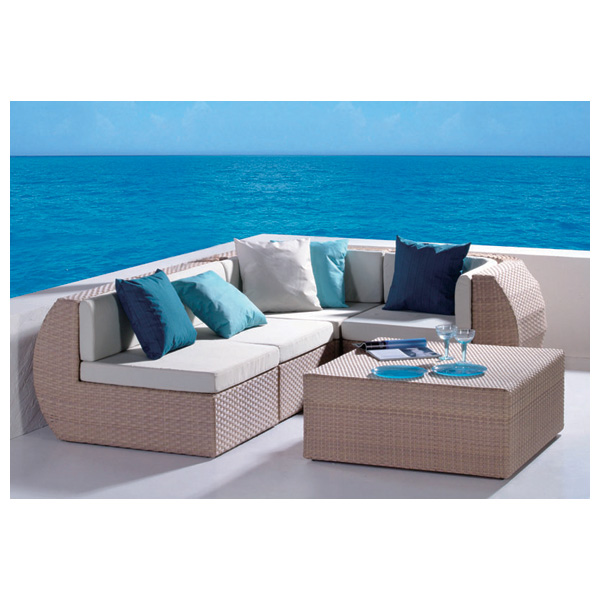 Malibu Outdoor Corner Chair
