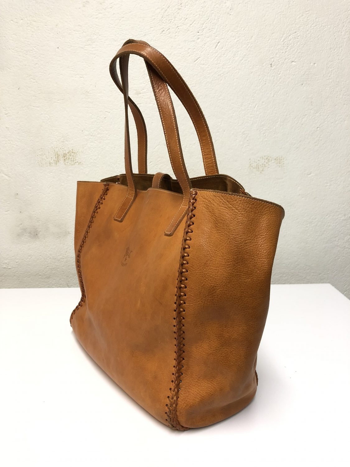 Handbags Online Shopping