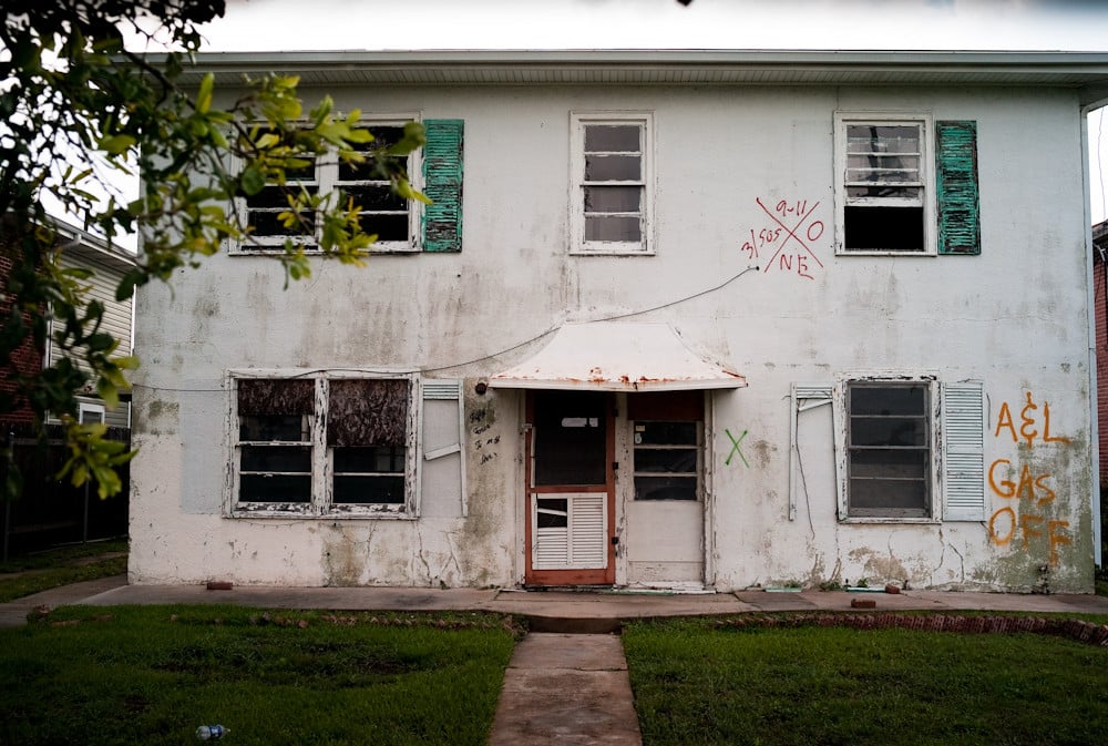 Condemned Houses Reporting, Repairs, and Legal Considerations